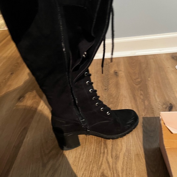 Emanuelle Black Lace up tall boots with side zipper. - Picture 2 of 5